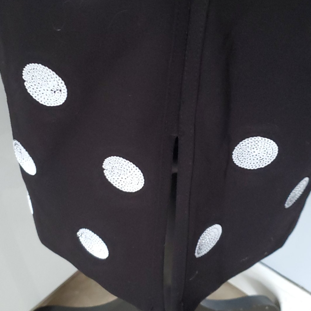 Skirt - Picture 4 of 7